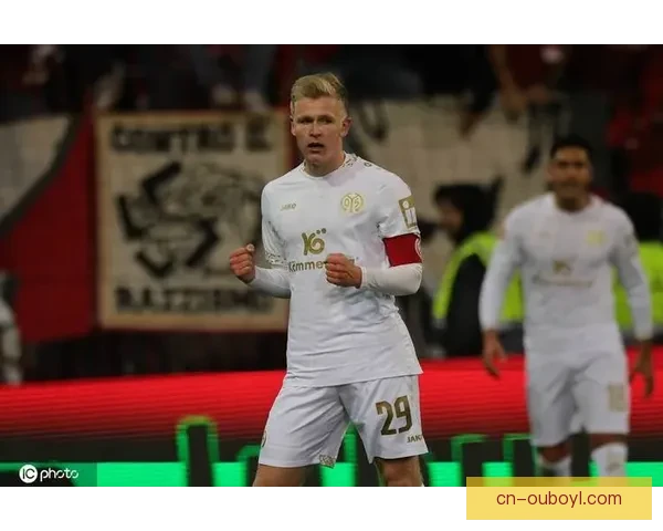 汉堡球星怒批美因茨踢人球队事